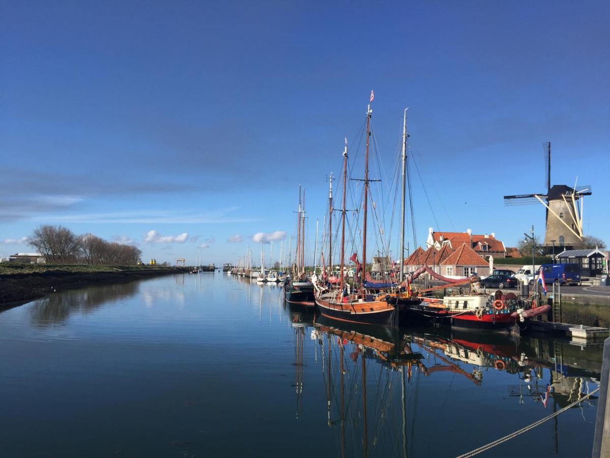 Zierikzee Appartement Zz 41 B&B Bagian luar foto