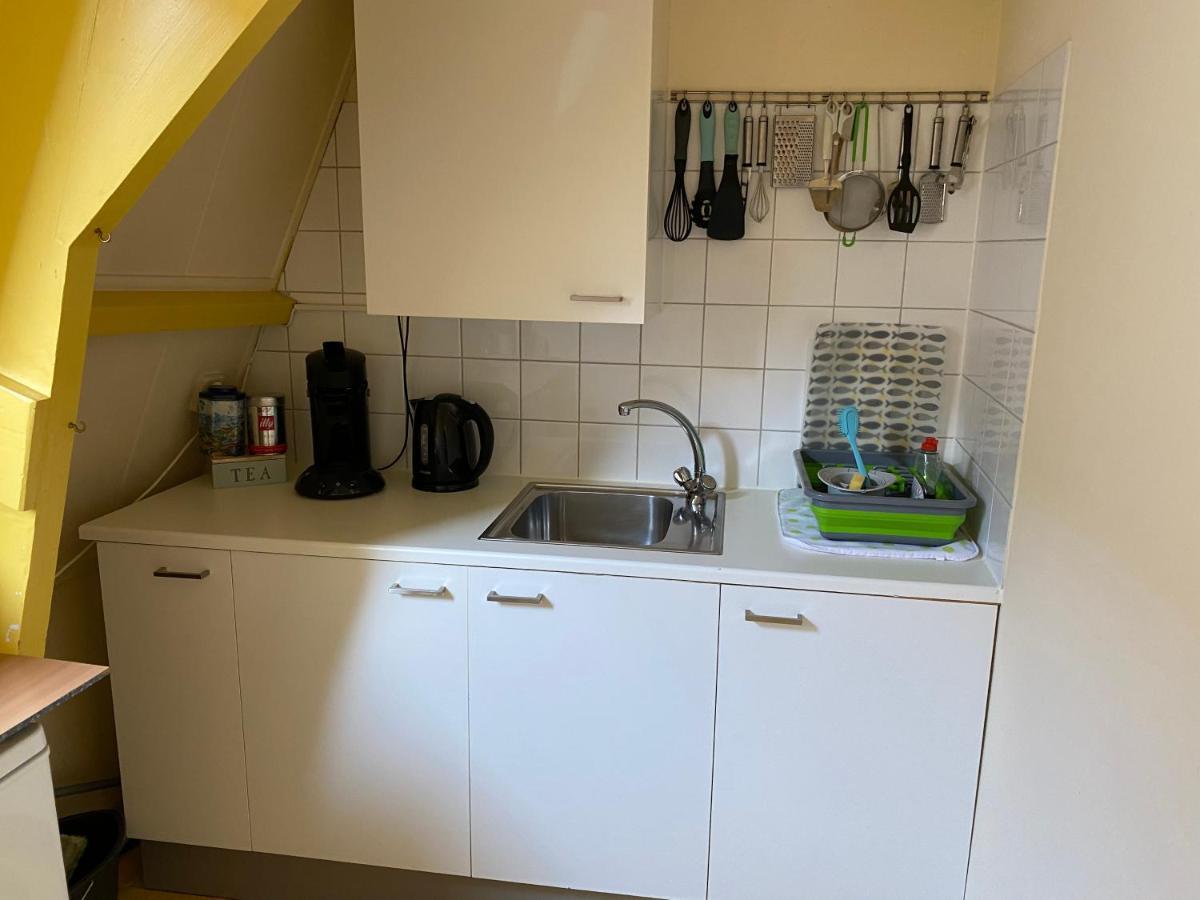 Zierikzee Appartement Zz 41 B&B Bagian luar foto