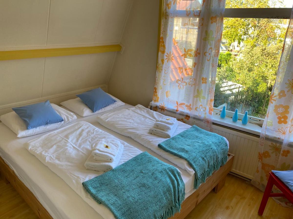 Zierikzee Appartement Zz 41 B&B Bagian luar foto