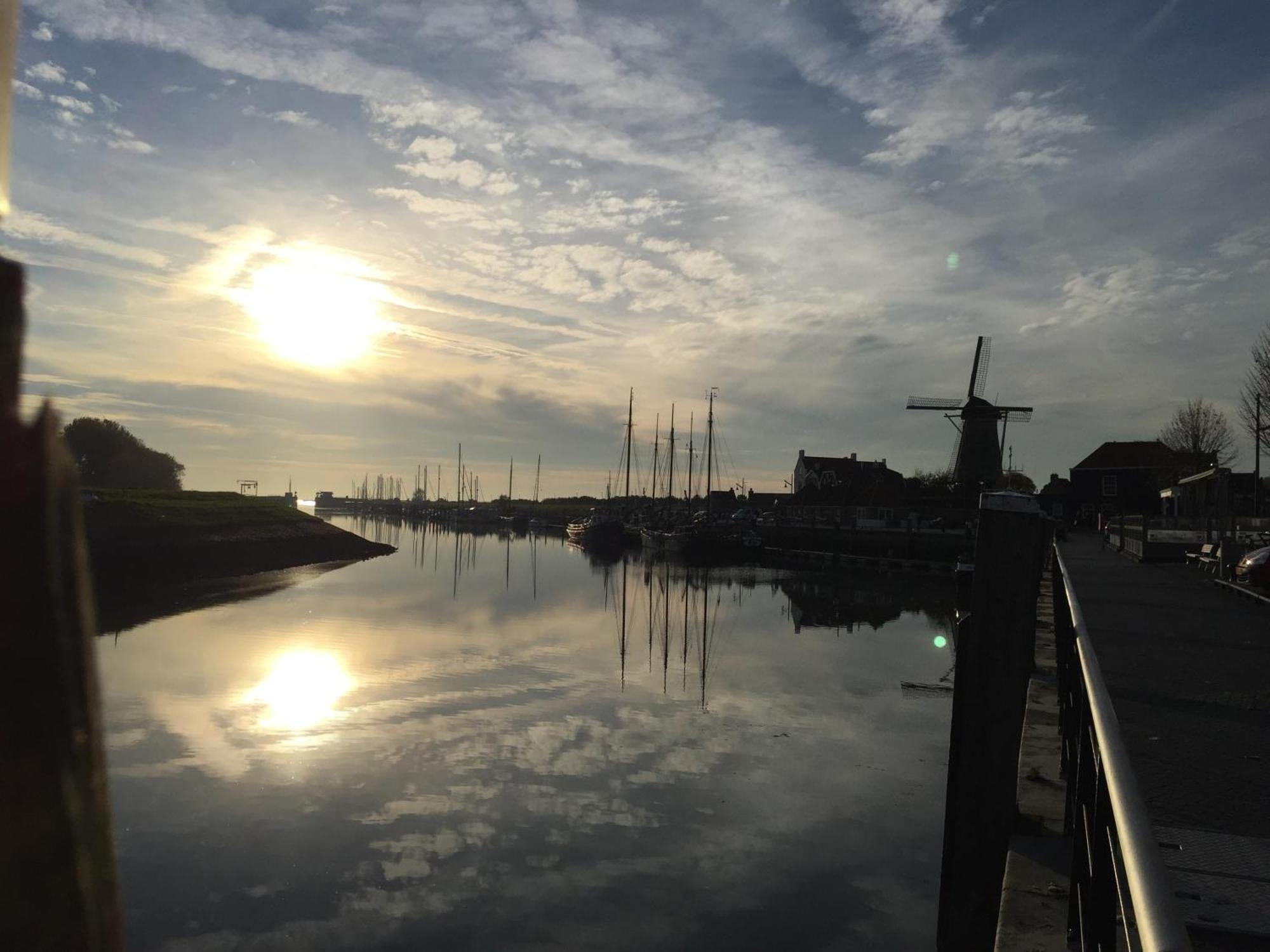 Zierikzee Appartement Zz 41 B&B Bagian luar foto