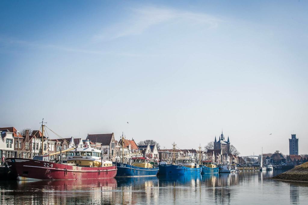 Zierikzee Appartement Zz 41 B&B Bagian luar foto